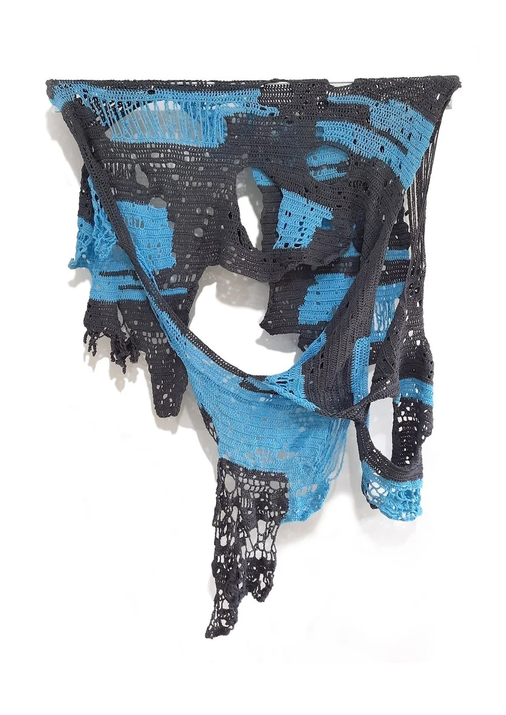  Silent Poetry 
 Polyester Yarn 
 100 x 145 cm, 2022 