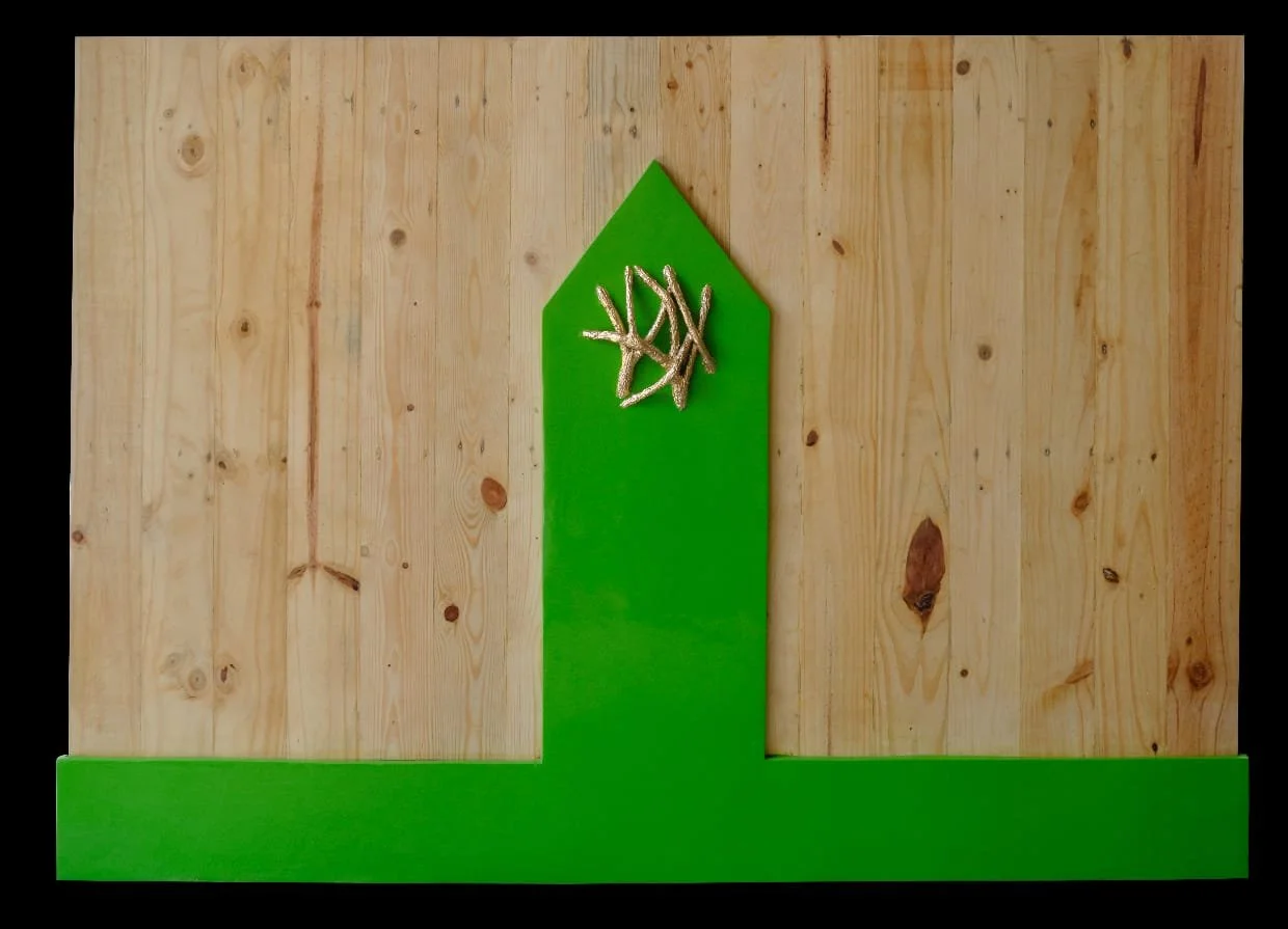  Yusup Dilogo 
 Border Line #2 
 Wood, resin, paint 
 150 cm x 110 cm, 2019 