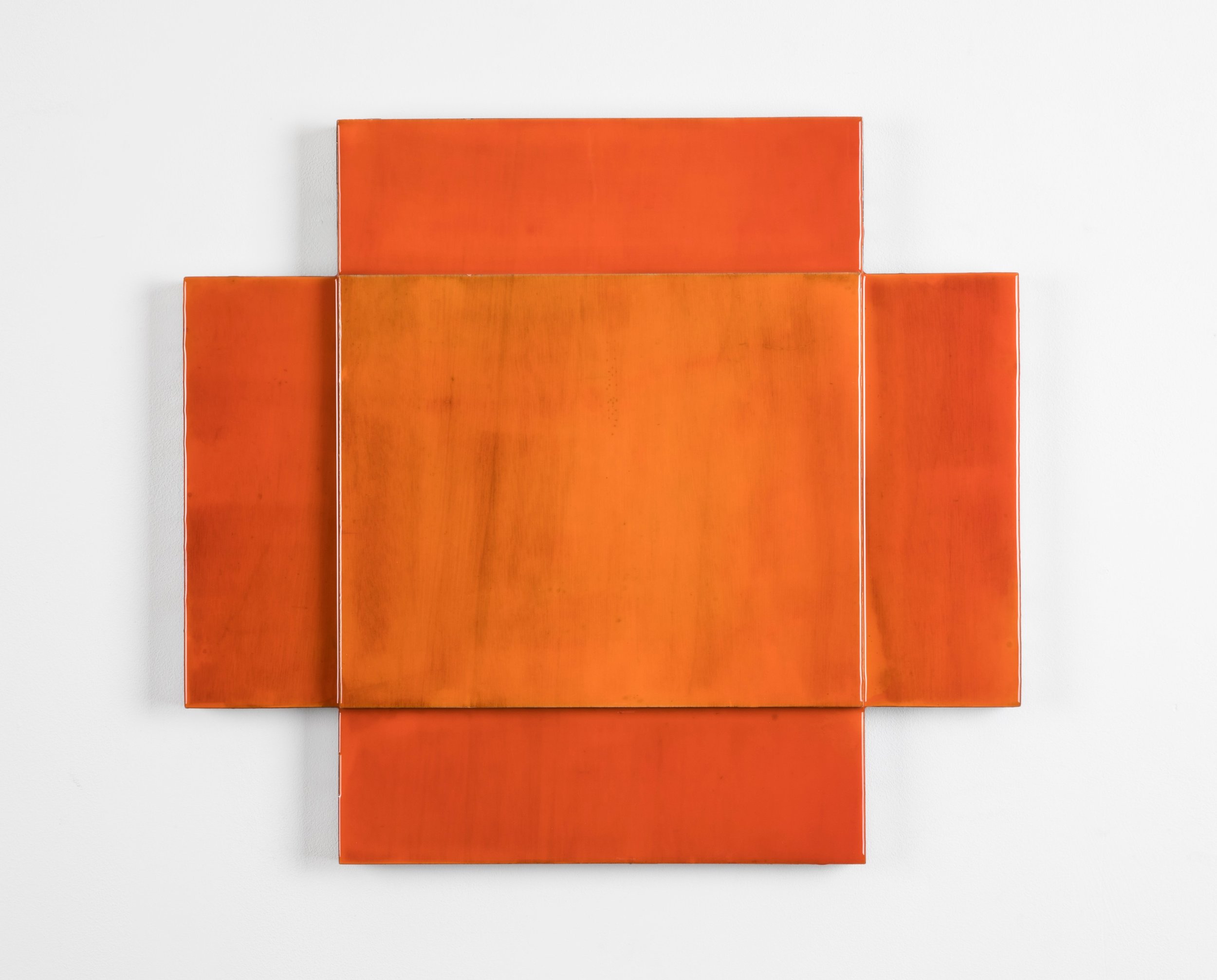  Thomson #212 
 Wood, steel, pigment and resin 
 47 x 53 cm, 2023 