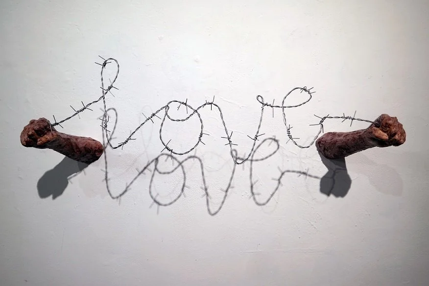  Ajeng Pratiwi 
 Provokasi 
 Fiberglass and wire 
 Variable dimension, 2018 