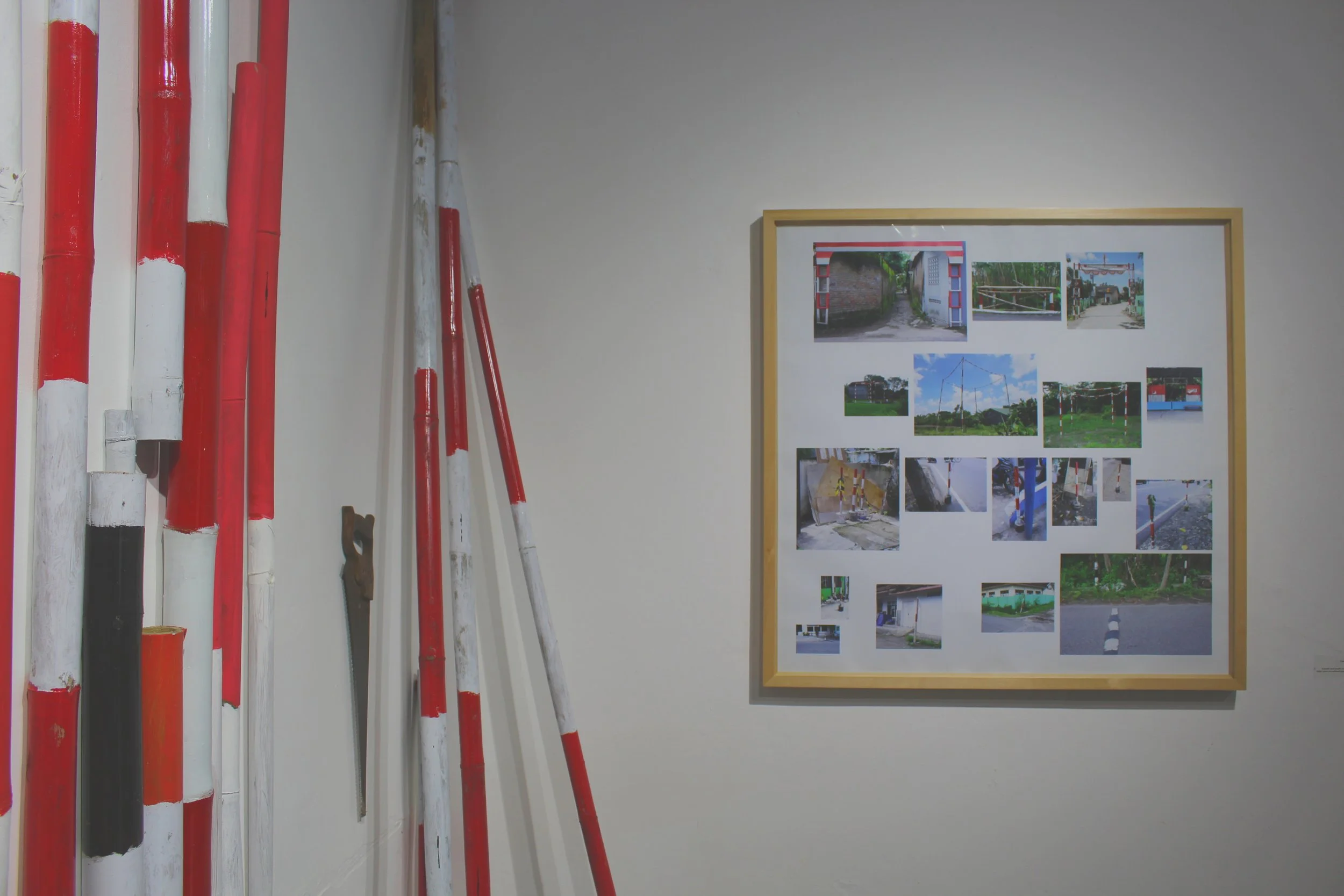 Stolen Poles 
 Enamel and acrylic on bamboo | Inkjet on archival paper 
 Variable dimension | 100 cm x 100 cm, 2018 