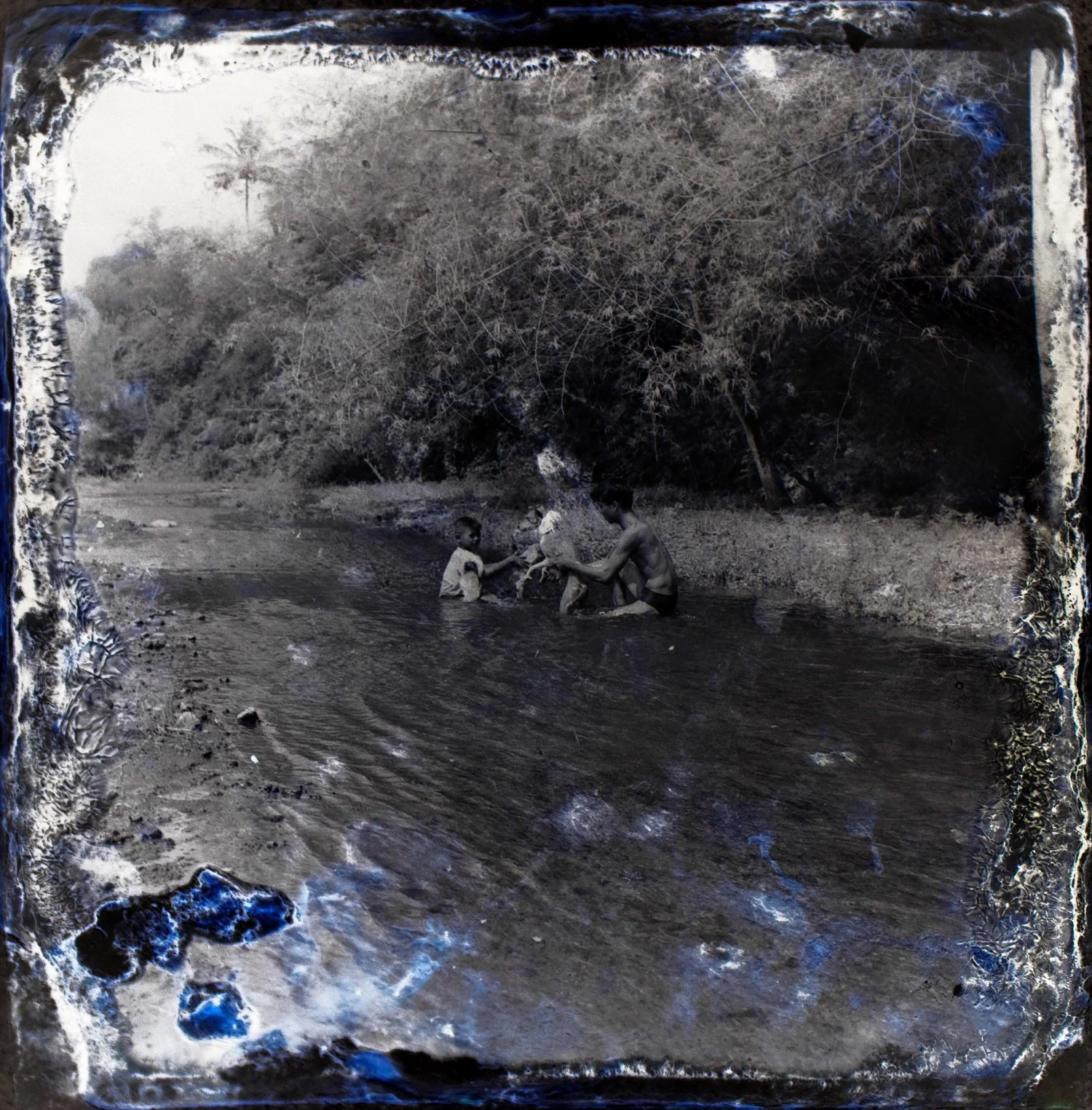  16 
 Print on photo paper 
 20 cm x 20 cm, 2016 