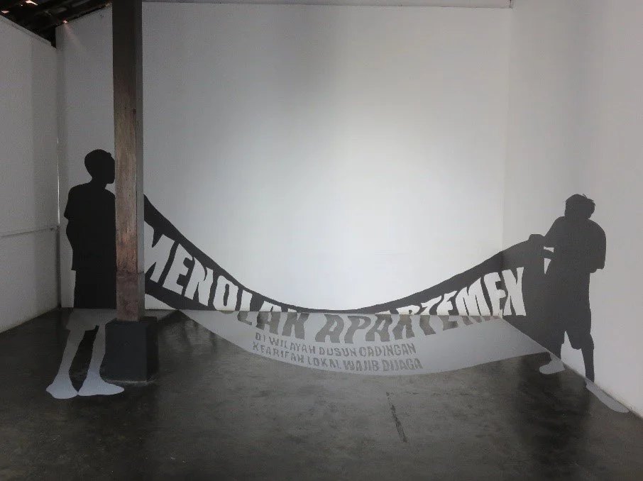  Anang Saptoto 
 Ilusi Keistimewaan #3 
 Anamorphic, mural projection 
  2016 
