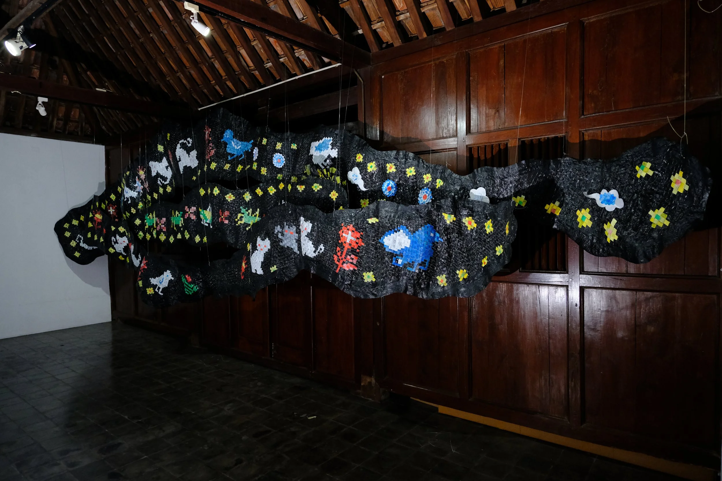  TacTic Group 
 Kayun Kalamangsa 
 Upcycled plastic bags 
 8 m x 1,5 m; 7 m x 1 m; 6 m x 1 m, 2022 
