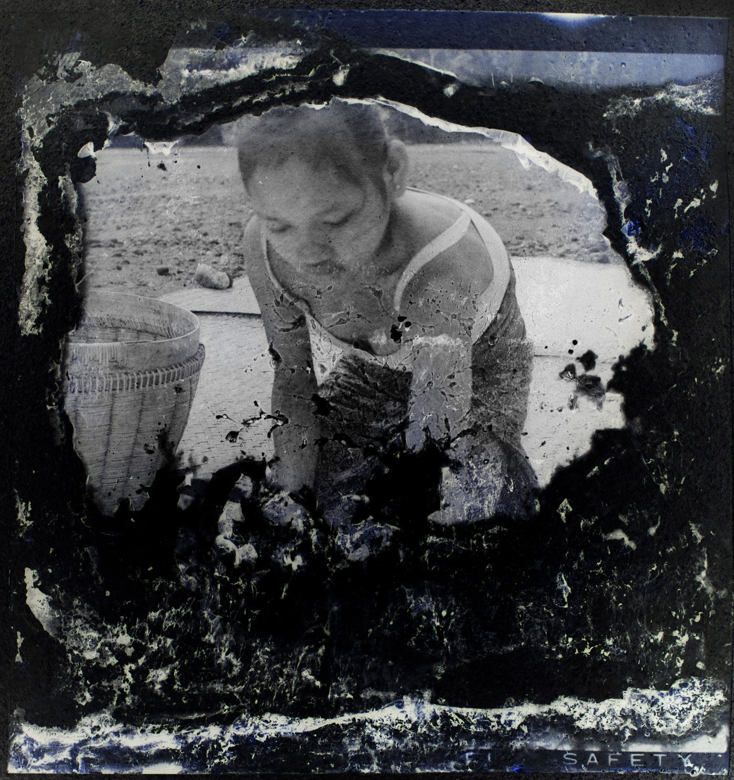  05 
 Print on photo paper 
 20 cm x 20 cm, 2016 