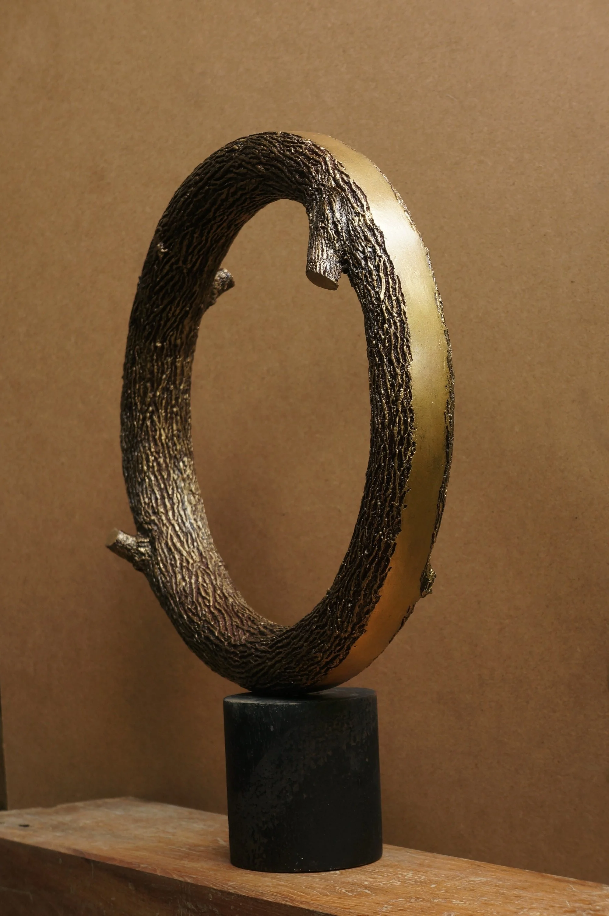  Anusapati 
 Circle of Life 
 Bronze 
 50 cm x 5 cm x 65 cm, 2014 
