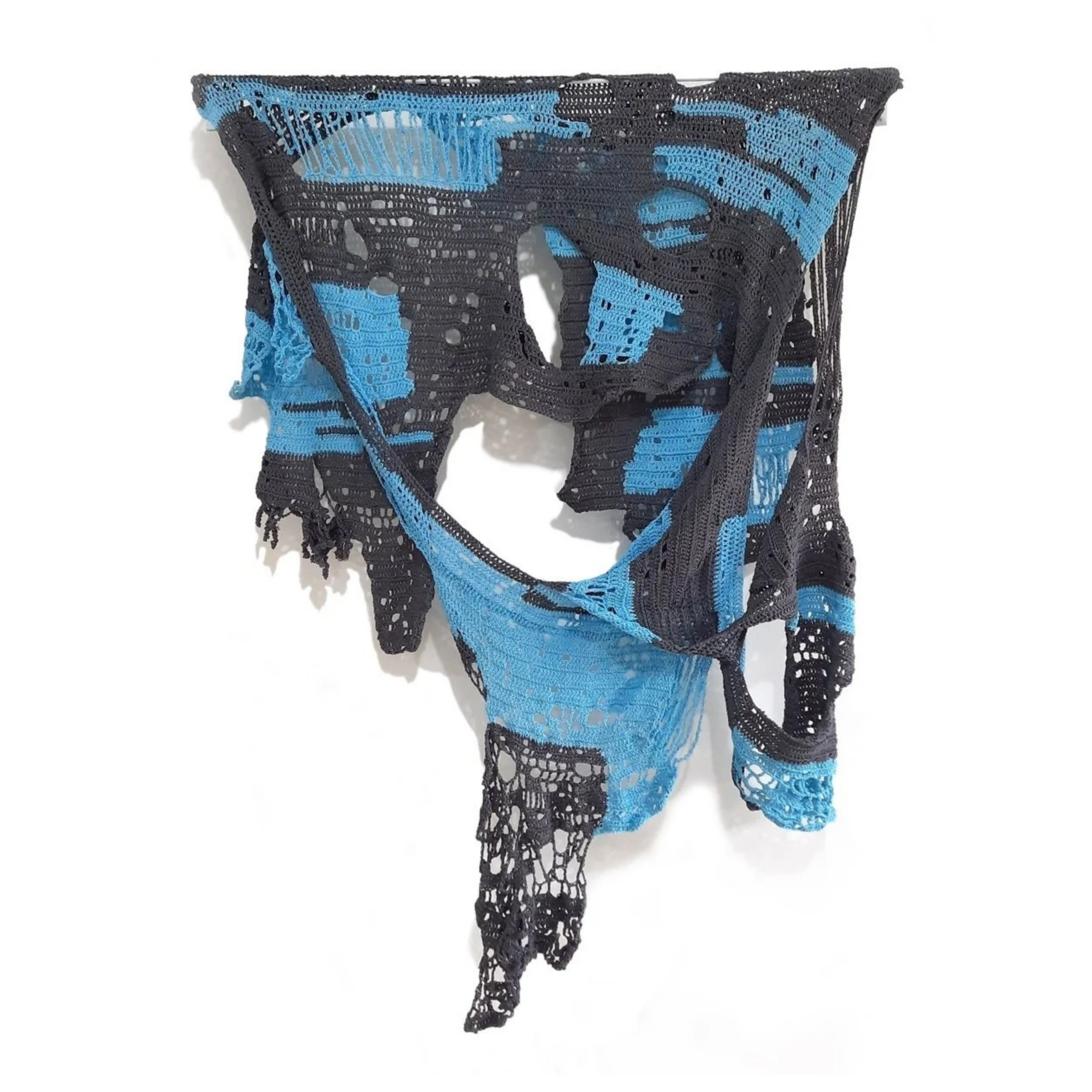  Silent Poetry 
 Polyester Yarn 
 100 x 145 cm, 2022 