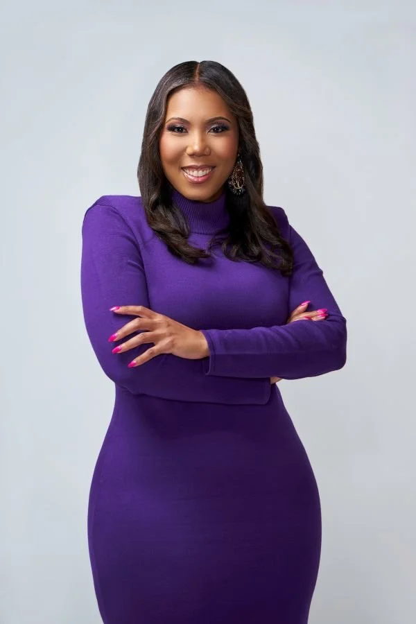 Image of founder and CEO of TLC Consulting, Ebony S. Small