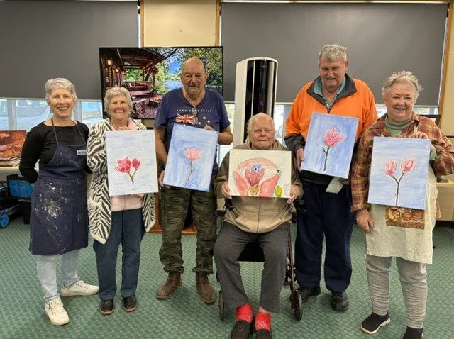 Supporting older people to stay connected, active and independent