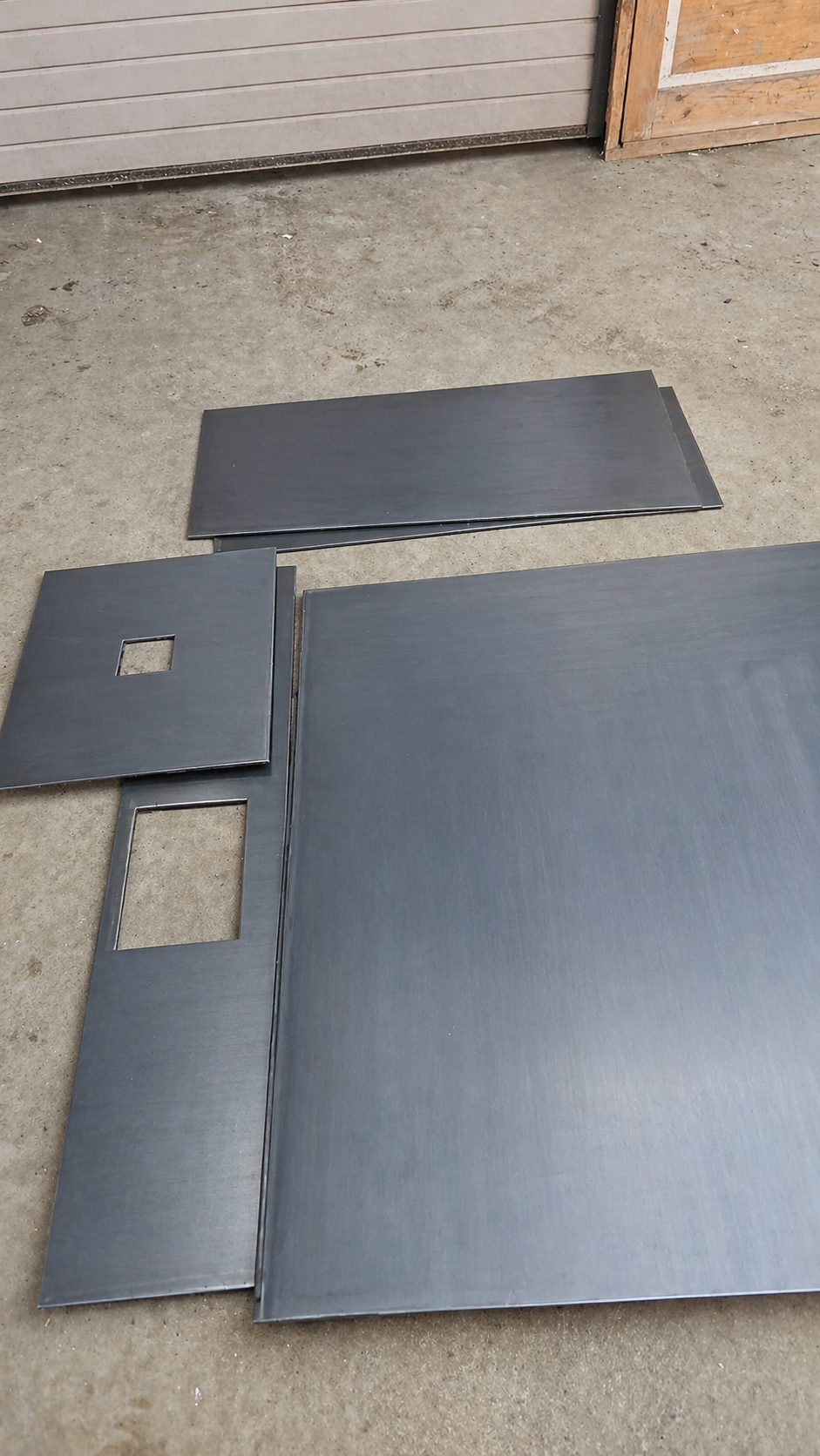 metala-detalu-cnc-griesana-steelmotion.png
