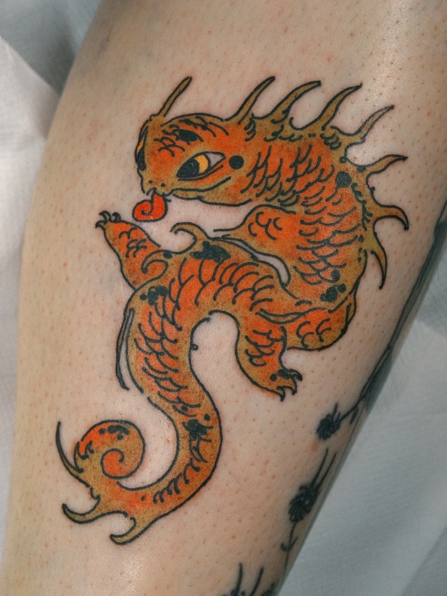 Colored version of my baby dragon flash <3

Currently taking bookings for tattoos in Tokyo for April and May, soon opening June bookings ^_^

#tokyotattoo #tattootokyo #japantattoo #japantattooartist