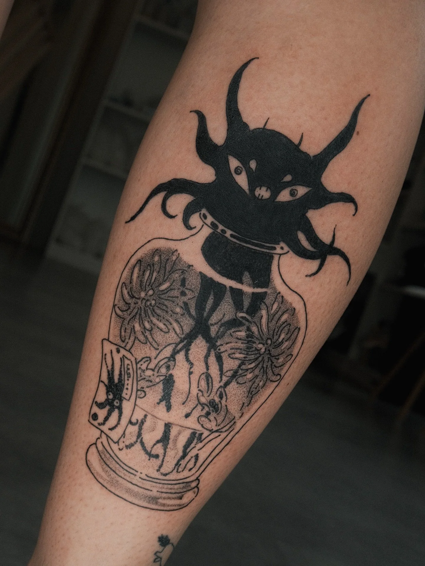 :O a special crystal jar for a special being. 
Tattoo bookings are now open for Tokyo ^_^.

#tokyotattoo #tattootokyo #tattoo #tokyo #fantasytattoo