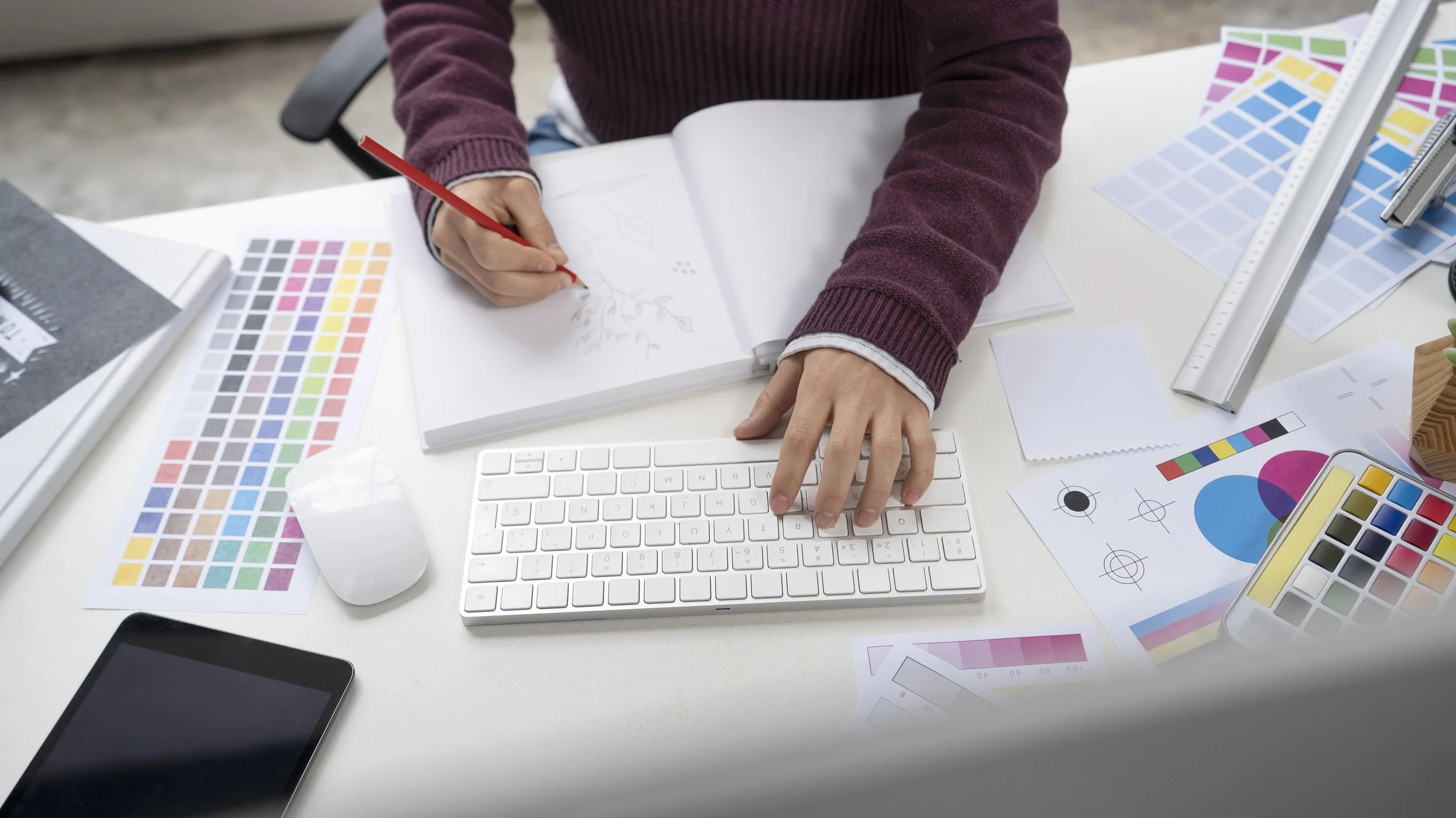 Diseño gráfico y branding profesional para marcas en Valencia