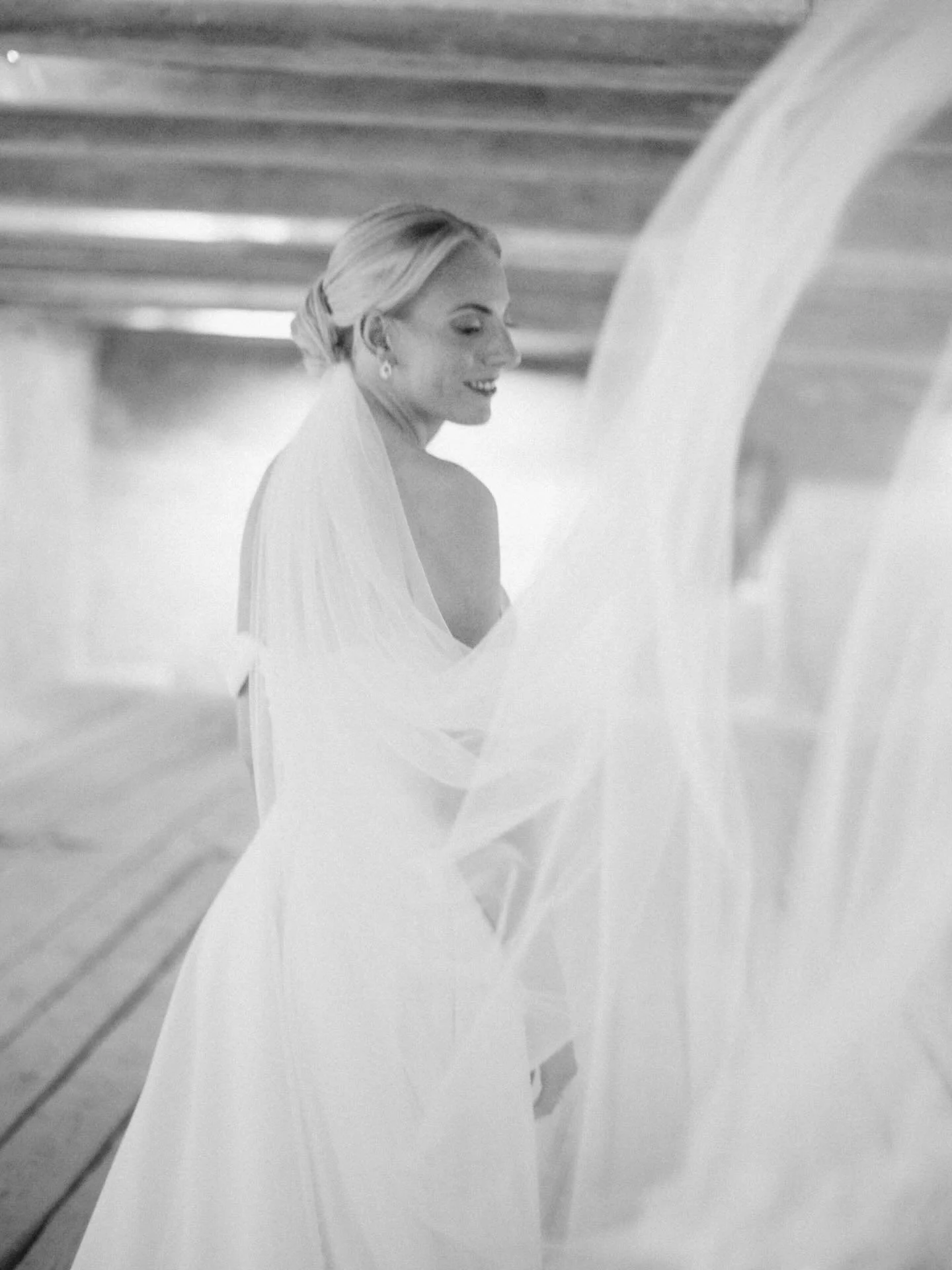 moments after the ceremony . september 2025

#photographer #weddingphotography #wedding #fotograf #bryllupsfotograf #fotografo #bryllup
#fotografodebodas #boda #oslo #sevilla