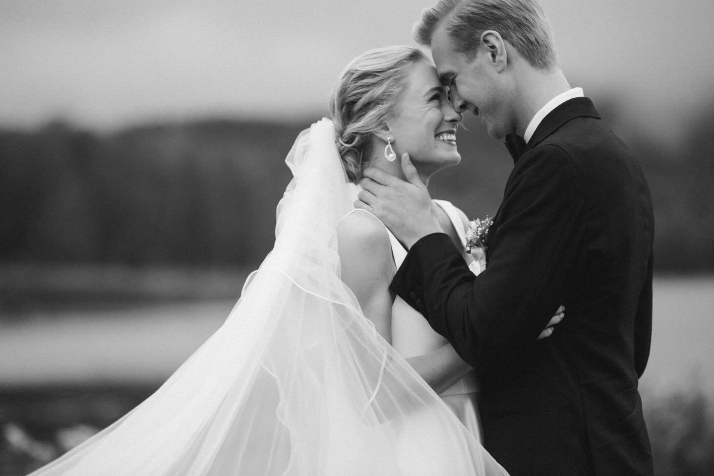 et stille &oslash;yeblikk ved Bogstadvannet . juli 2025

#photographer #weddingphotography #wedding #fotograf #bryllupsfotograf #fotografo #bryllup
#fotografodebodas #boda #oslo #sevilla