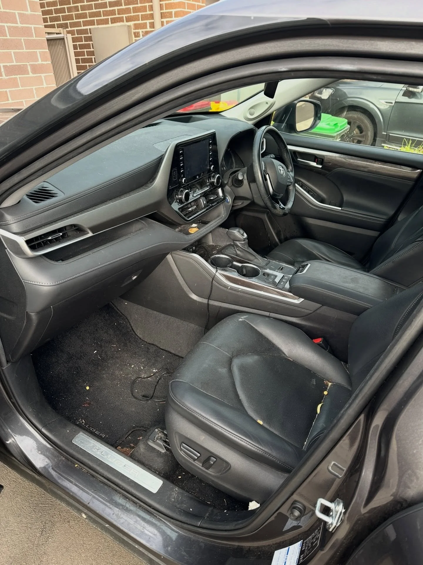 Some before and after shots from a big interior job over the weekend. Video clips coming soon!