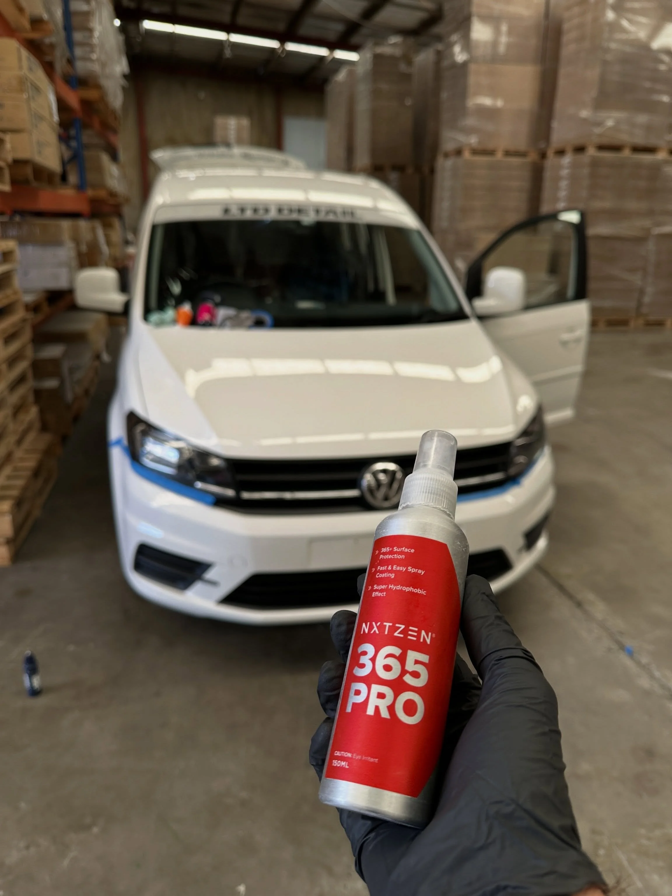 Testing out the @nxtzenofficial 365pro! Easy to use and great instant gloss and smoothness. Keen to see how it stands up to daily driving with grot and grime on the highway. 

If you want high quality quick easy ceramic coat shoot me a message to boo