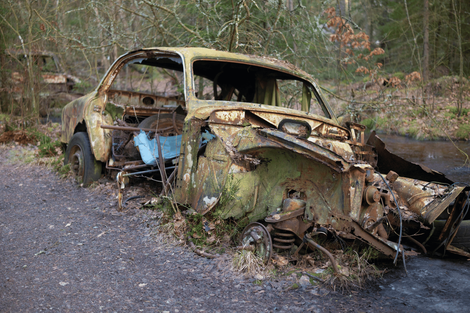 Junk Car Removal for Damaged and Wrecked Vehicles