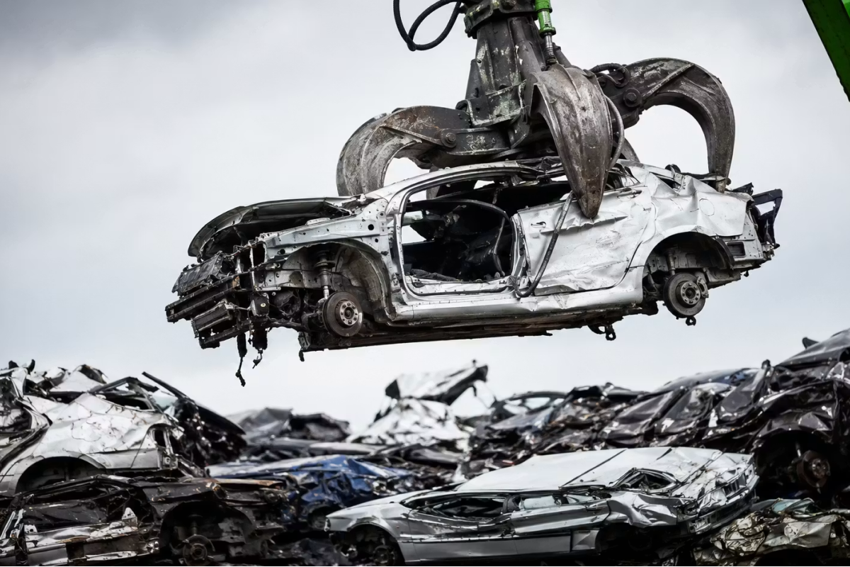 How Salvage Yards Recycle Vehicles After Purchase | A1 Junk Cars