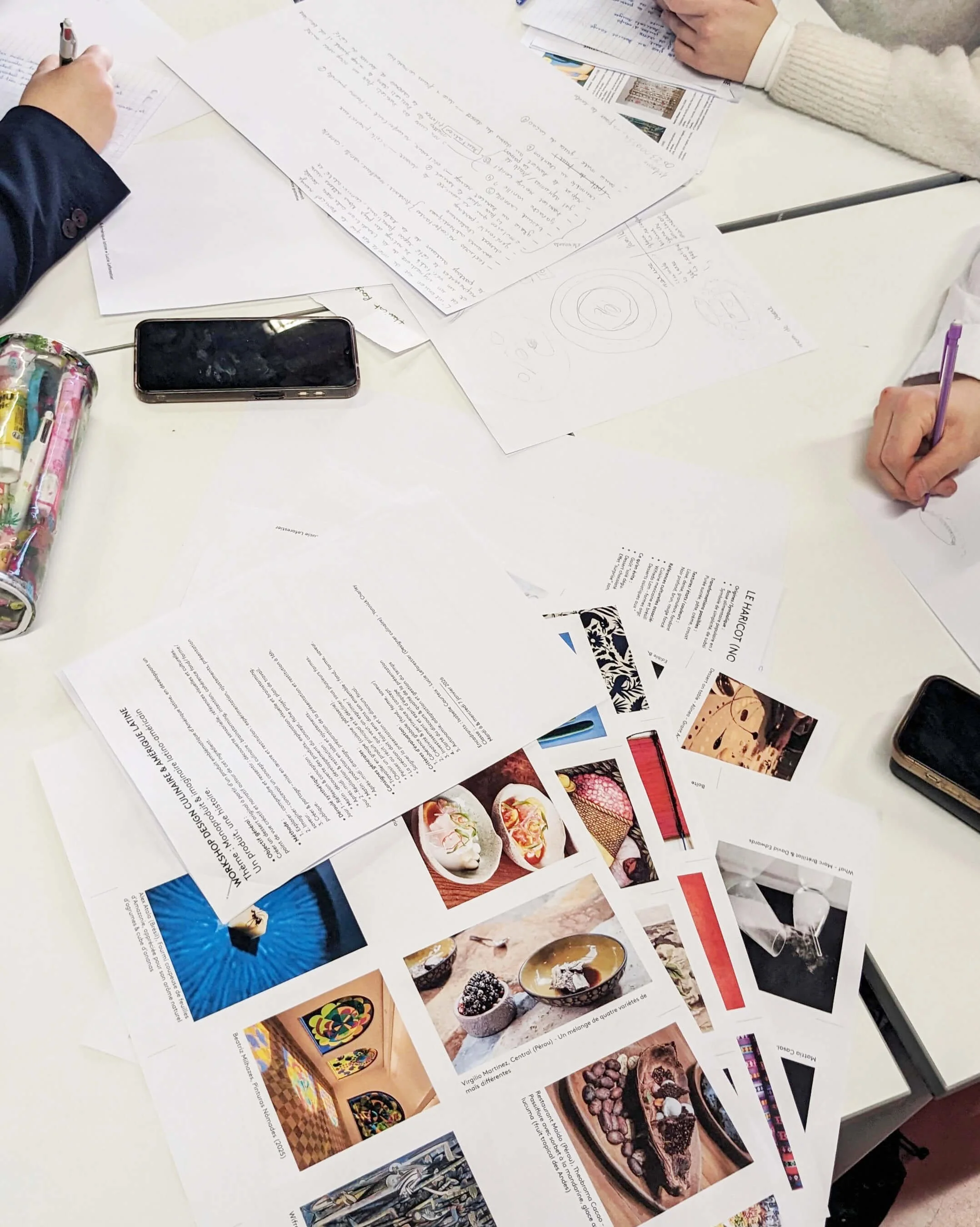 Phase de brainstorming et premières recherches lors du workshop de design culinaire au LHIL.