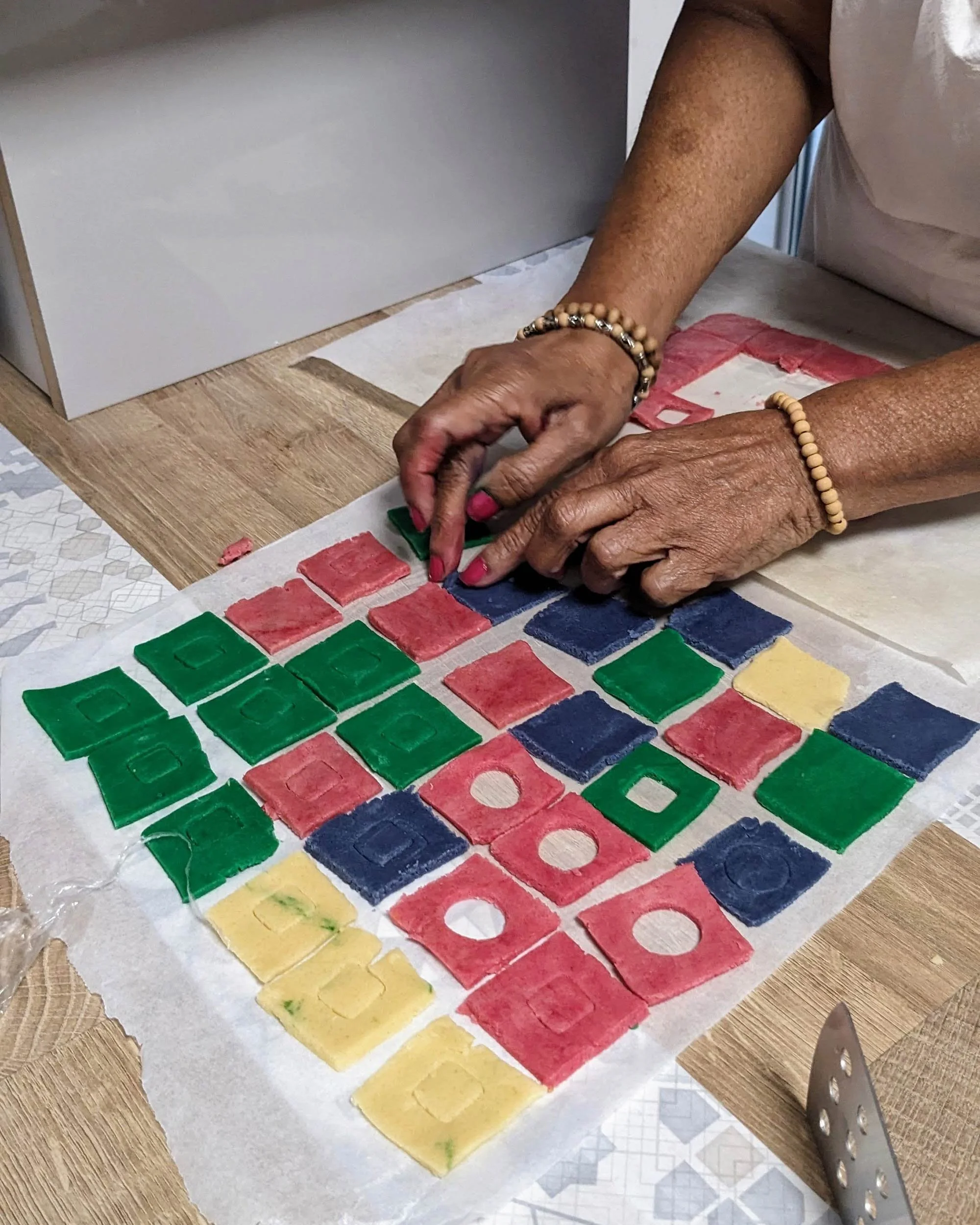 Alphabet Plastique : Œuvres d'Art Comestibles (Hommage à Vasarely)