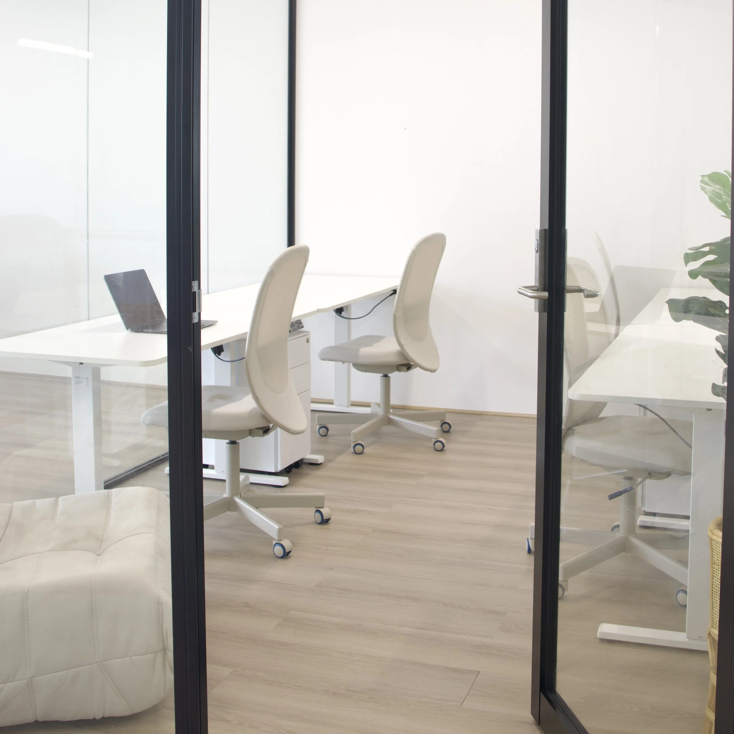 office space for sunny studio