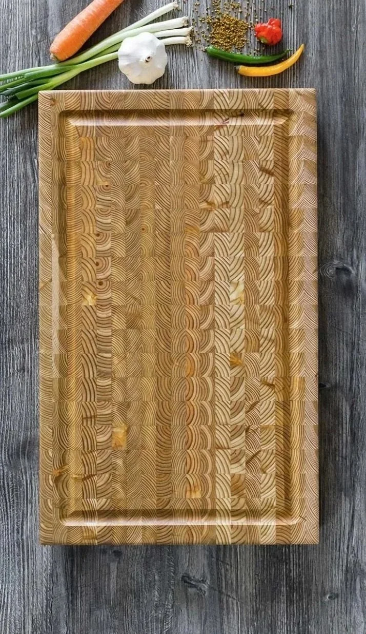 Handmade Canadian Larch end-grain cutting board by EkSe Handcrafted UK.