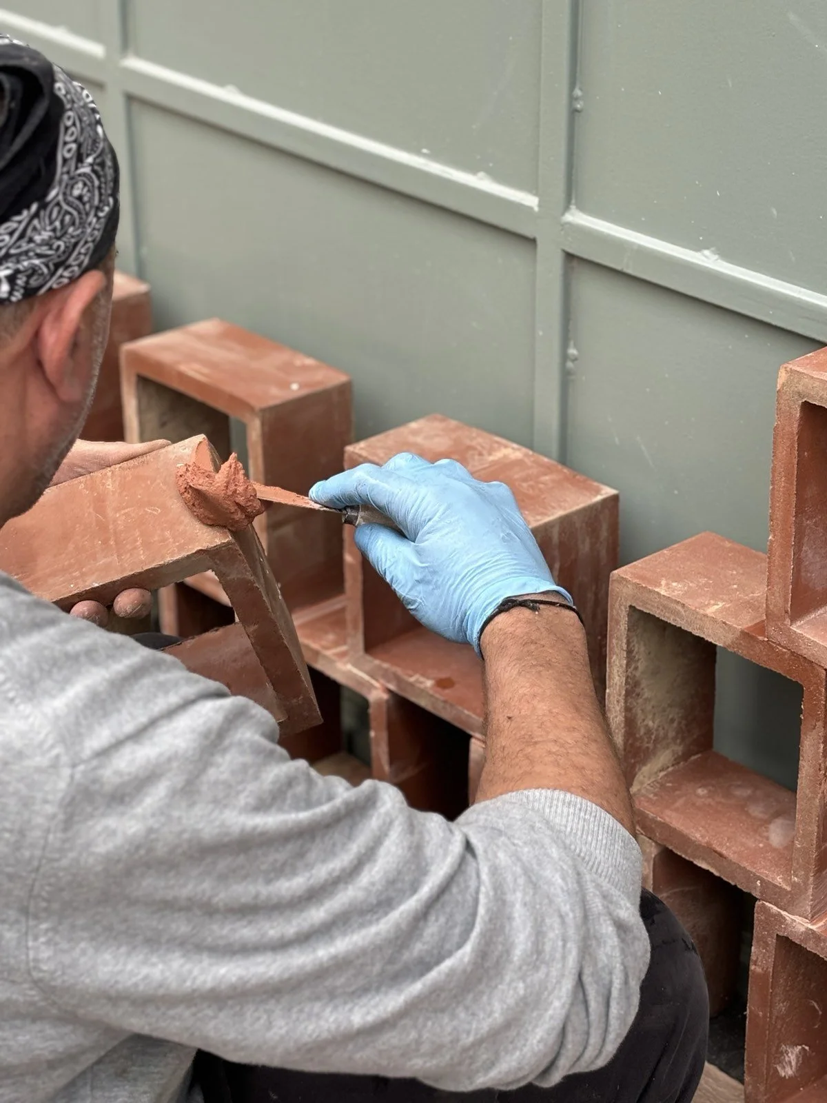 petralona making of claustra facade ceramics