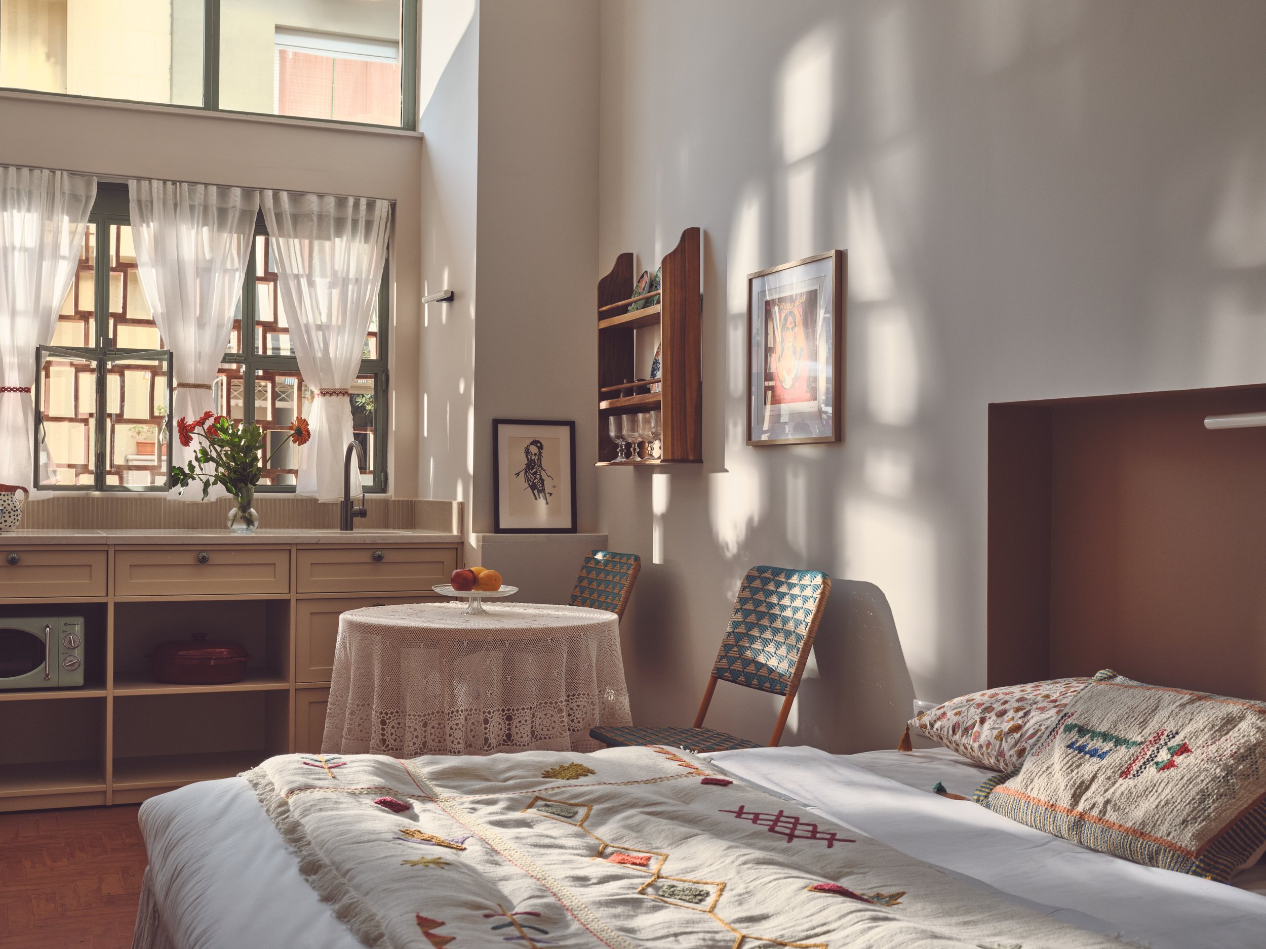 ground floor apartment detail lighting embroidery bedroom