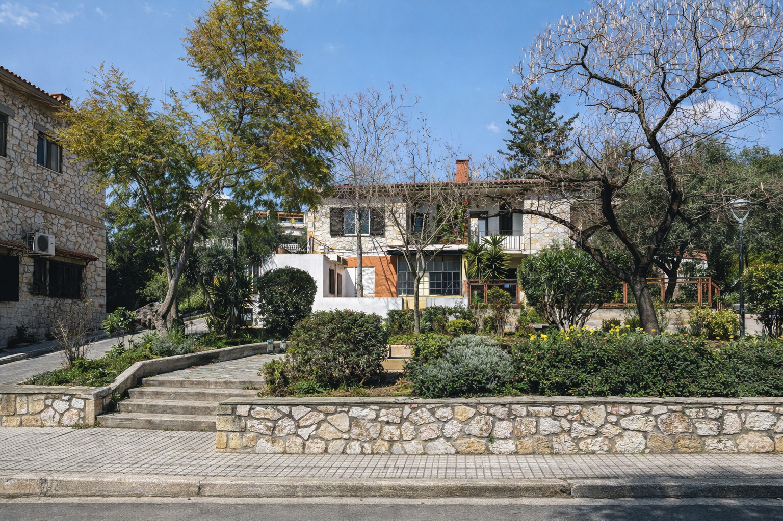 petrina petralona square melpomeni house