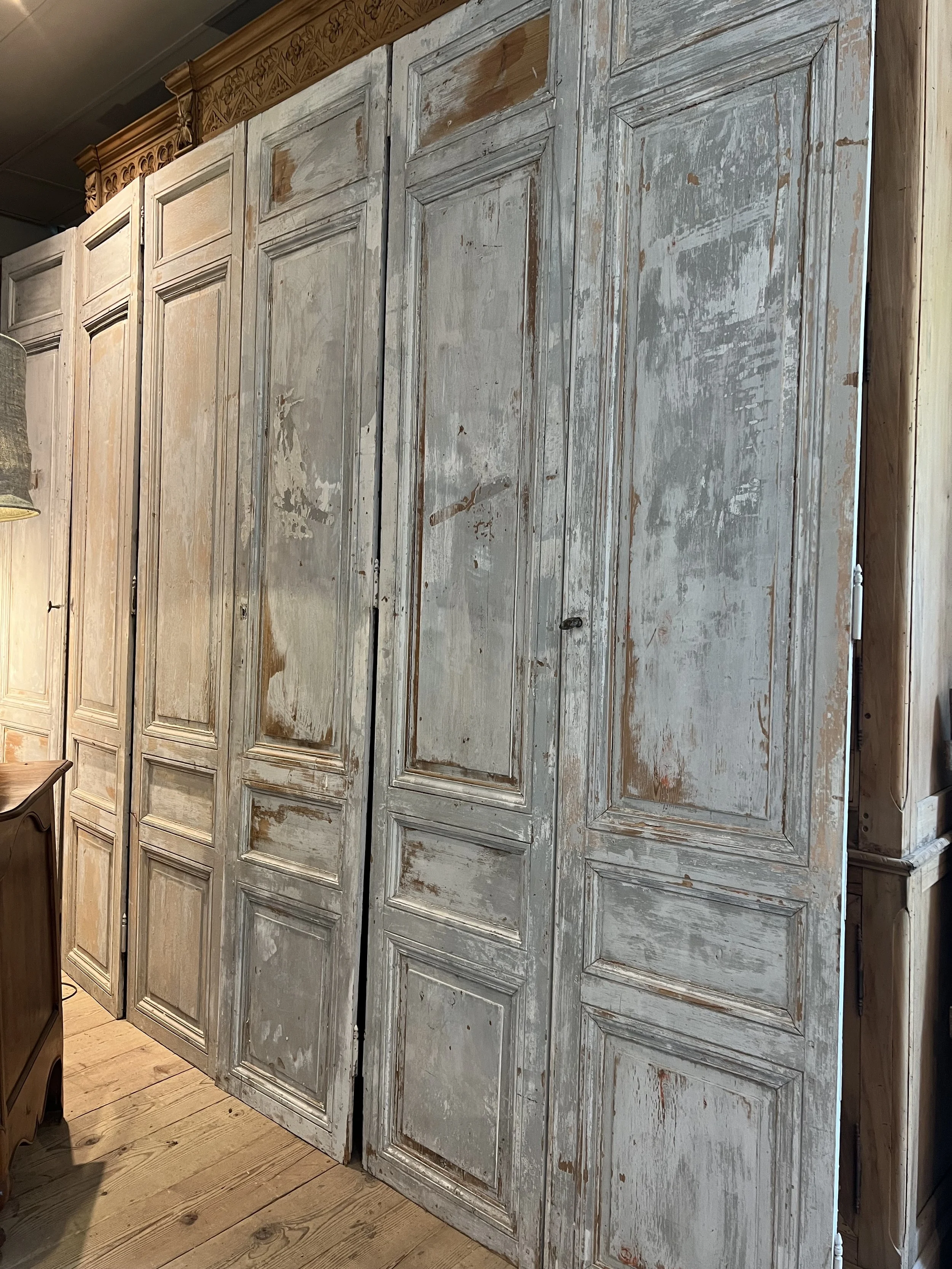 antique doors sourcing
