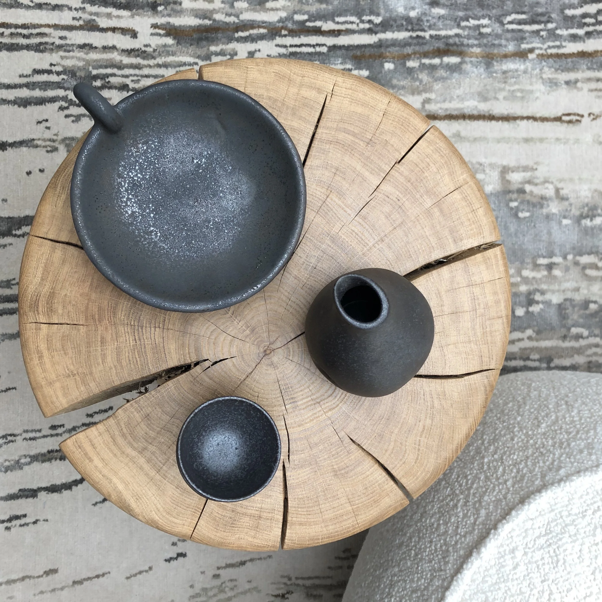 Bespoke, styling, high end, luxury design, decoration, furniture sourcing, Interior design, interior decoration, architecte d'intérieur, decoratrice, Provence, London, wabi sabi, natural