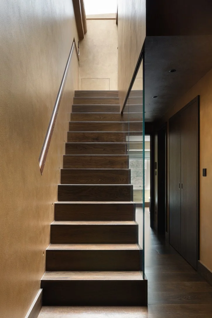 	
Bespoke, tailor made, high end, luxury design, decoration, furniture sourcing, Interior design, interior decoration, architecte d'intérieur, decoratrice, Provence, London.