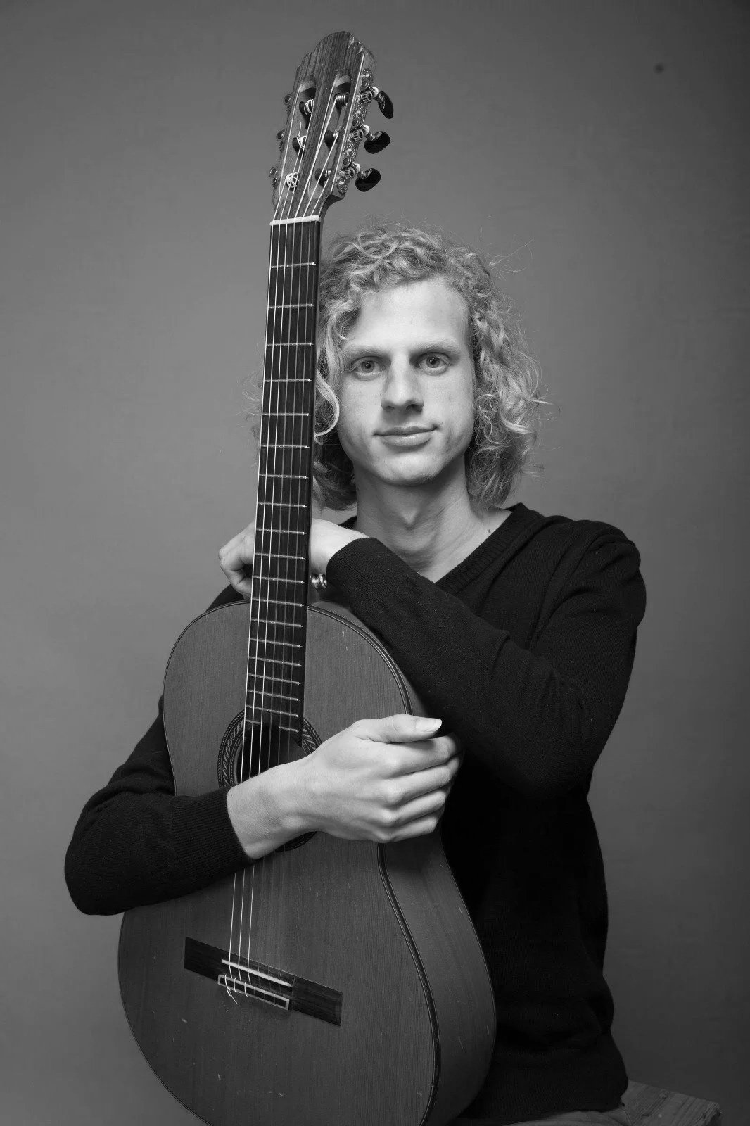 Zachary / Gitarre, Bass, Laute