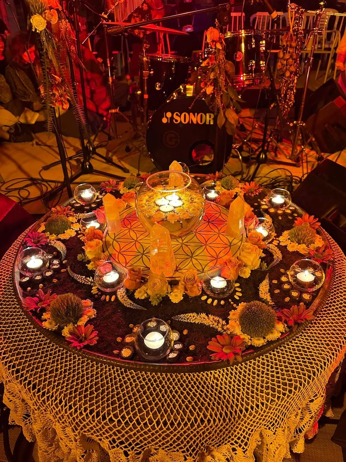 Israela my love 🌟🔥🌟

Tears in my eyes and my heart is so overwhelmed by our ceremonial concert prayer last night ending my 2 weeks tour in this crazy, loving, intense, wild home!!!
I don&rsquo;t know which words to use&hellip;. Awe, depth, yearnin