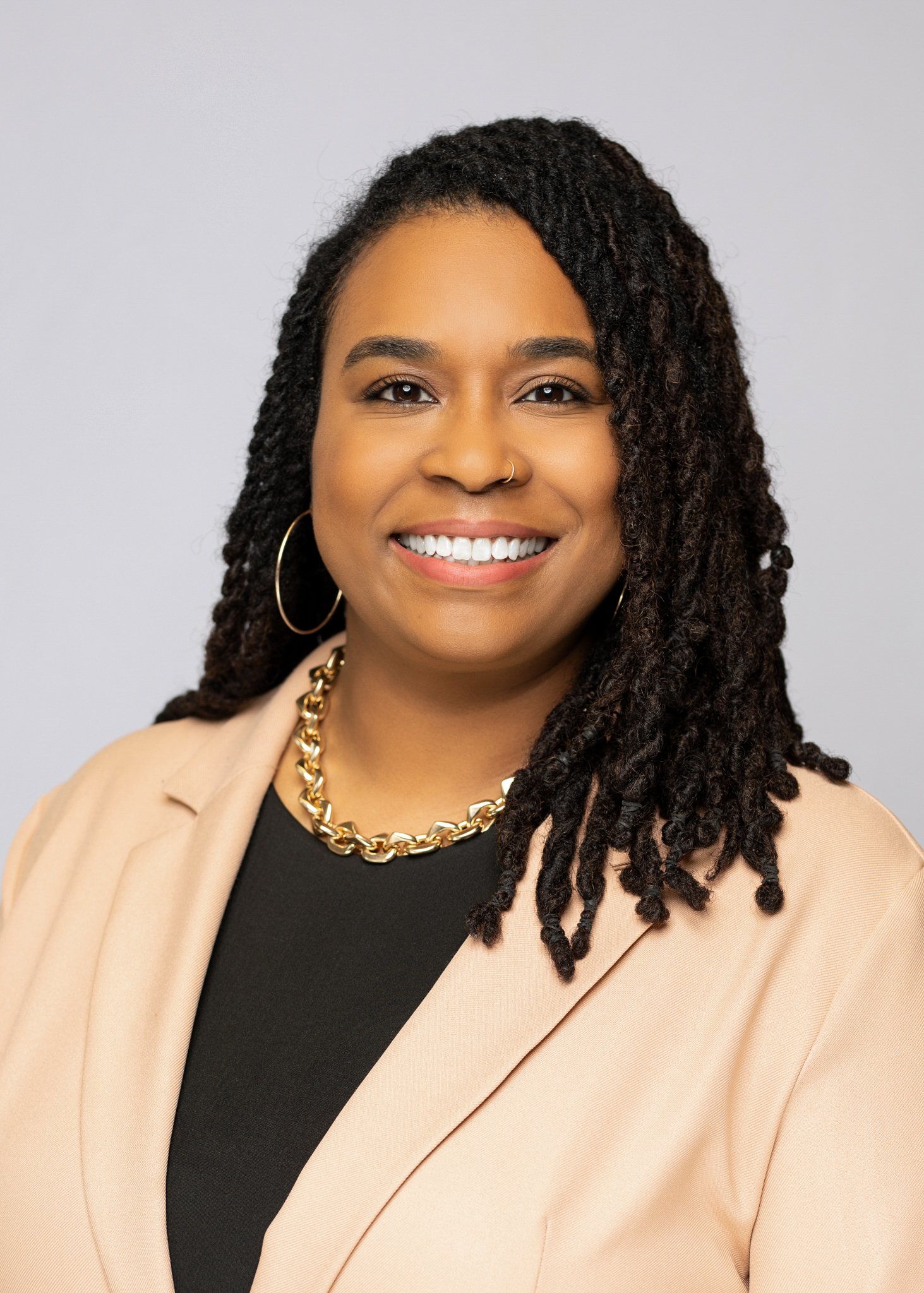 Camille Taylor, Board Member of Mano Extendida PR Community Development Center, supporting community development, leadership, and economic opportunity initiatives.