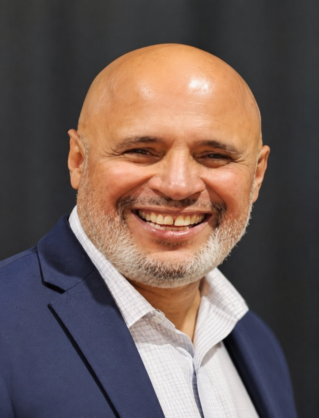 Alberto [Last Name], Board Member of Mano Extendida PR Community Development Center, helping advance entrepreneurship and community impact programs in Puerto Rico.