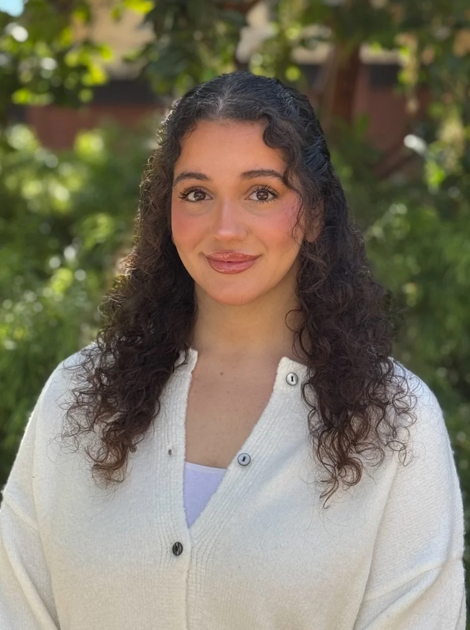 Leticia supports clients with scheduling, getting started with services, or any other non-clinical needs.