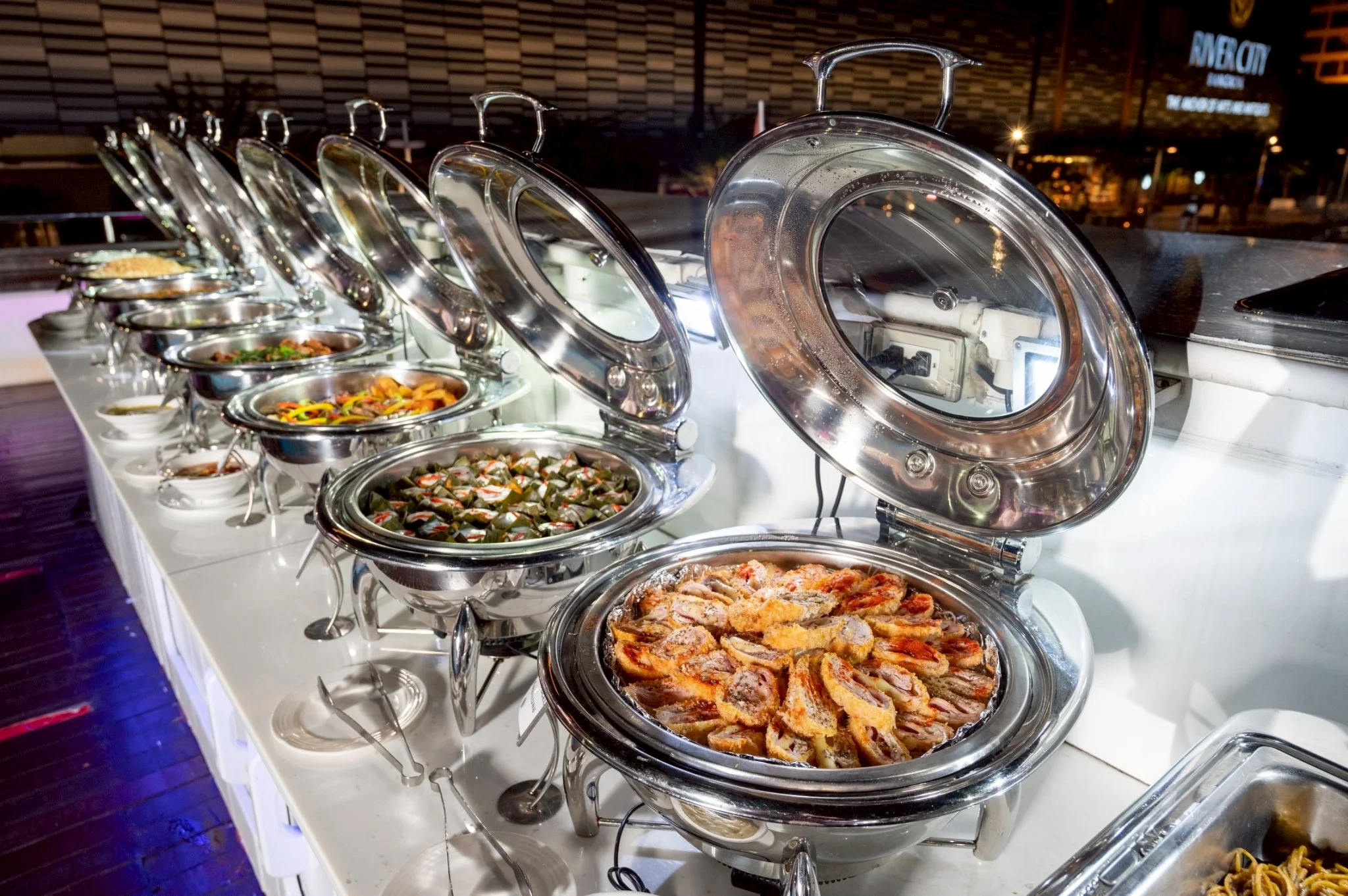 Line Buffet - Upper Deck.jpg