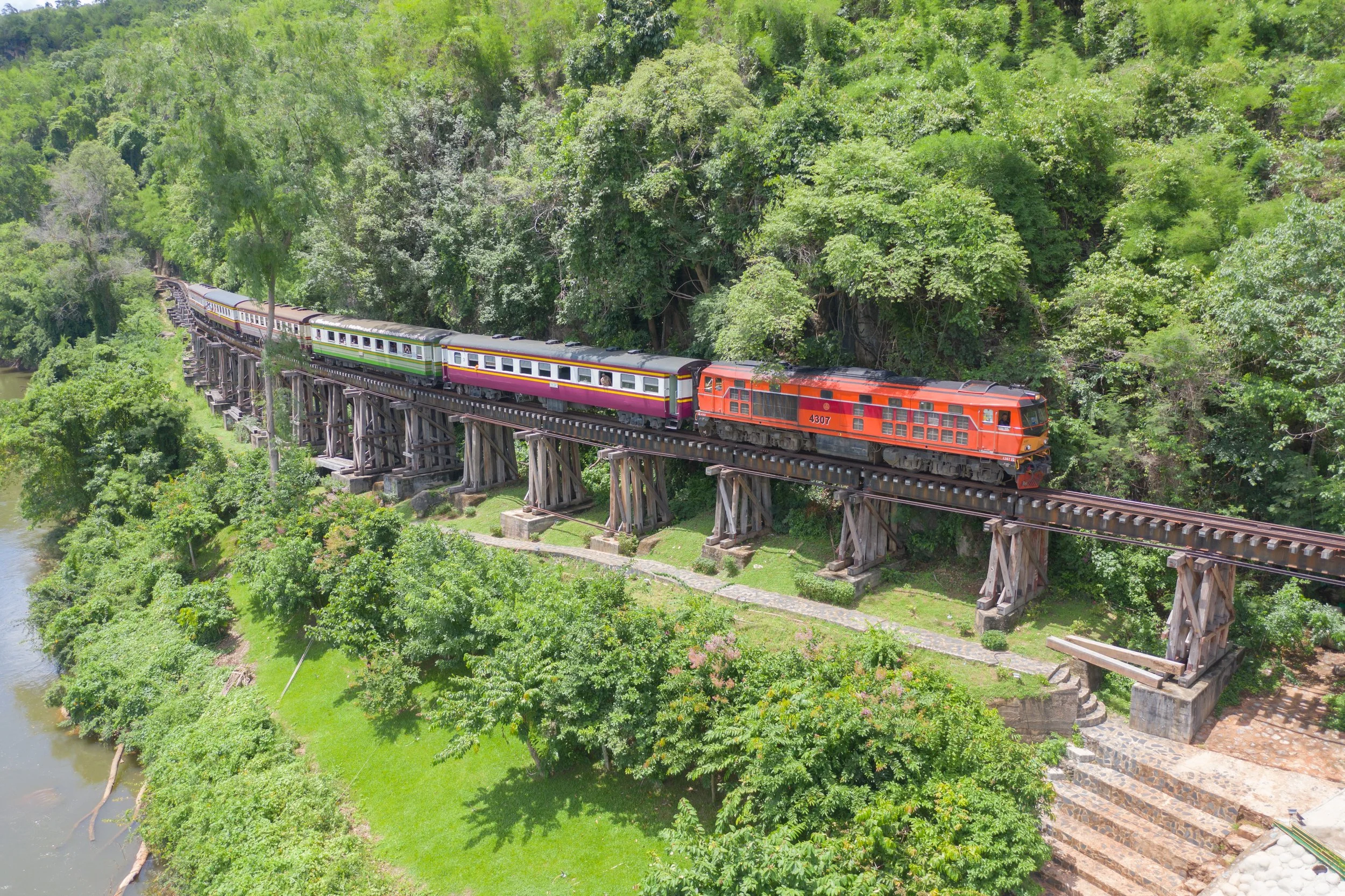 train-or-tram-on-railway-in-urban-city-in-public-t-2024-10-22-09-52-07-utc.jpg