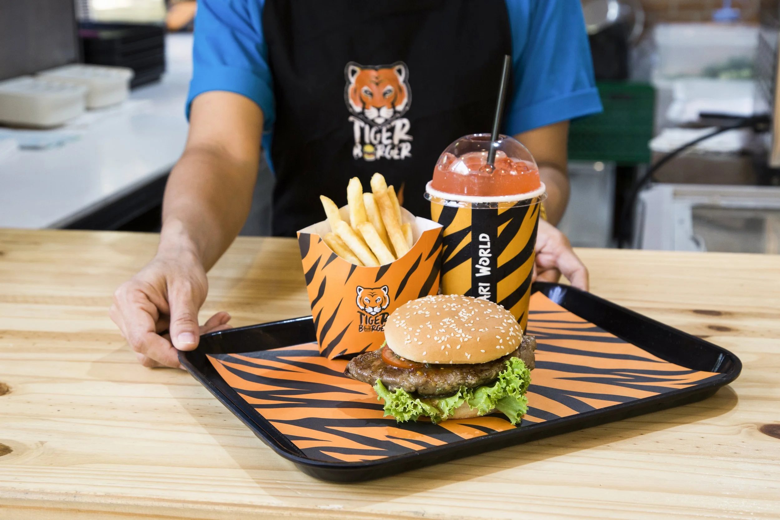 Tiger Burger_03.jpg