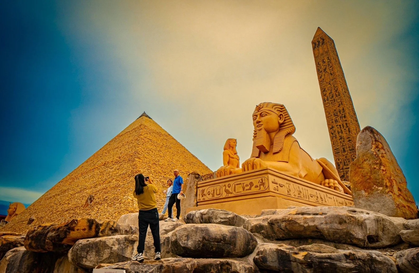 A Latest Zone _ Pyramid Zone1.JPG