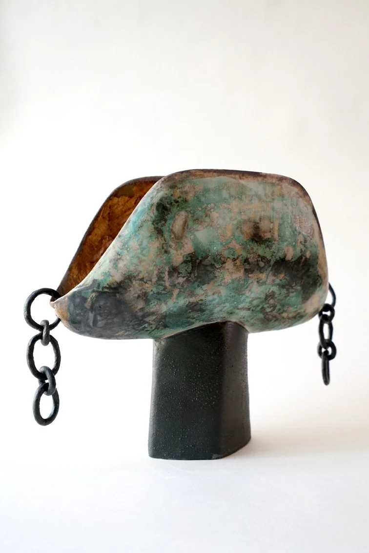 Small Open Vase With Long Chains