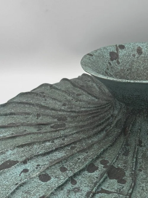 vase-abyss-stoneware-detail2.jpeg
