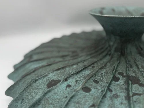 vase-abyss-stoneware-detail.jpeg
