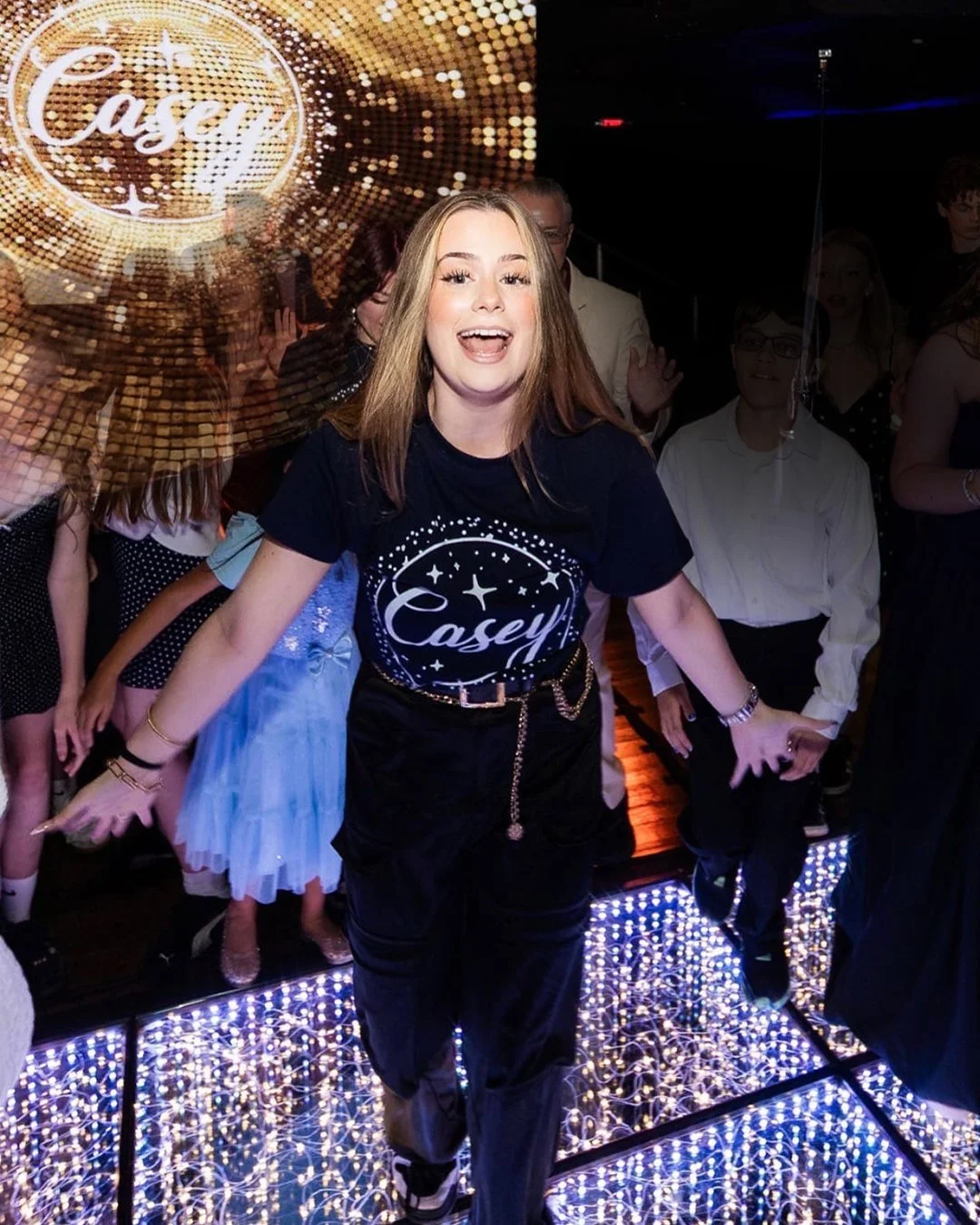 caseydancealone.jpg