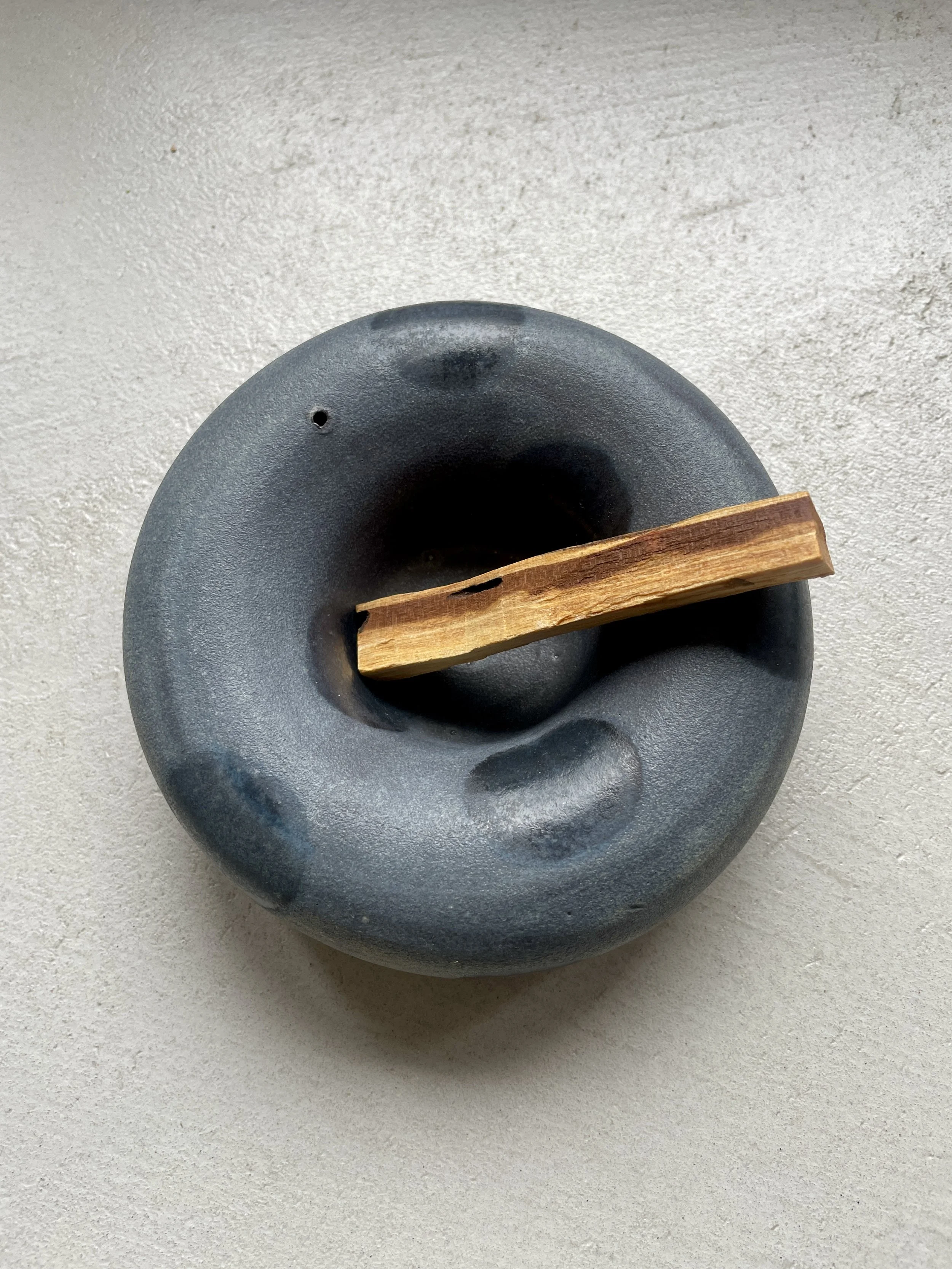 Donut Jumbo - Black dots