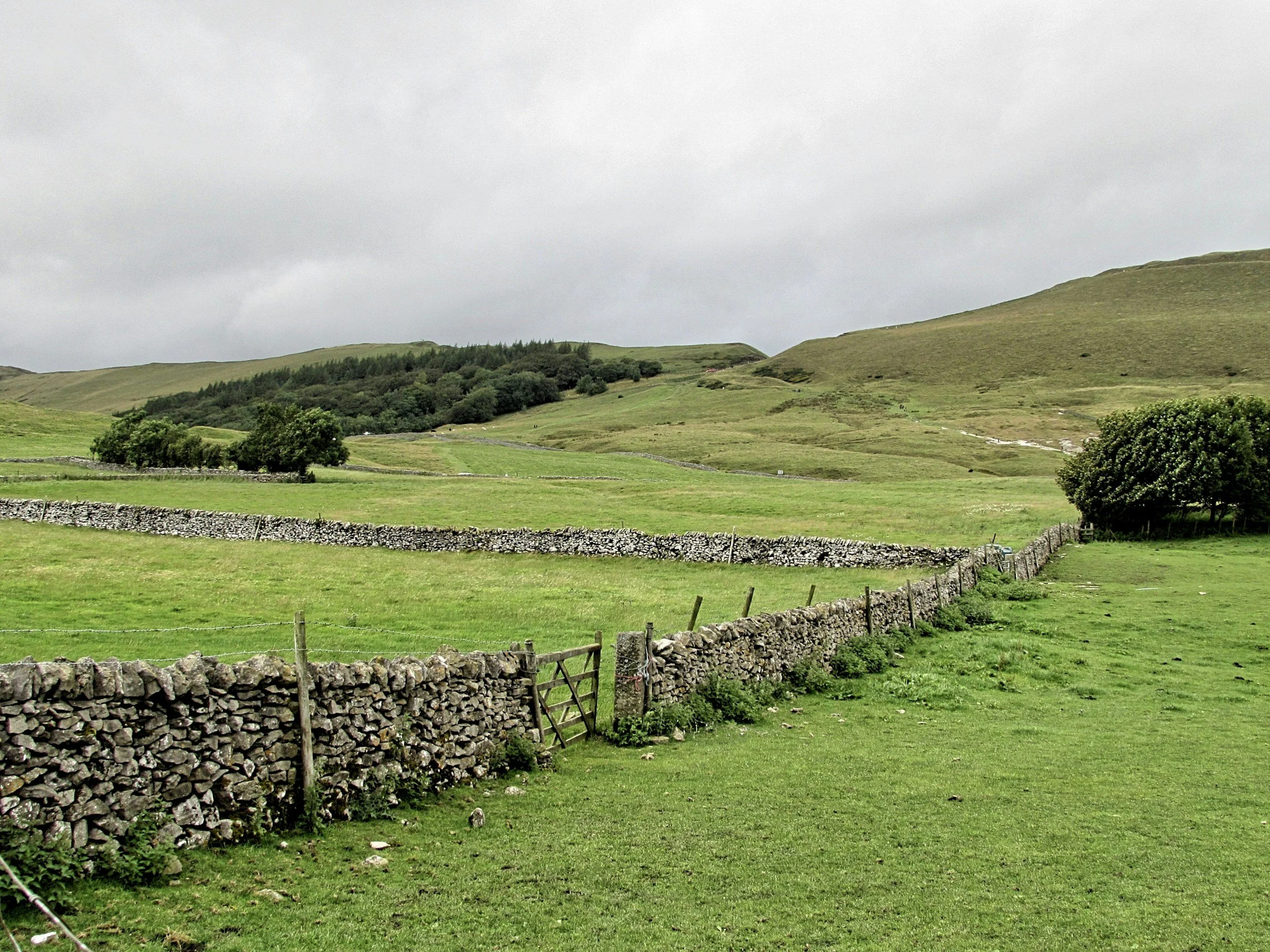 english countryside rolling hills