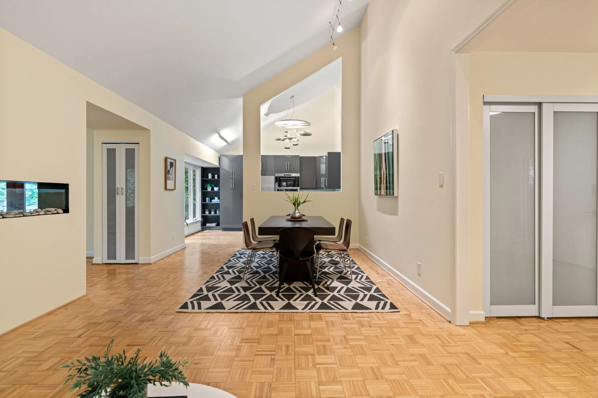9-web-or-mls-untitled-4.jpg