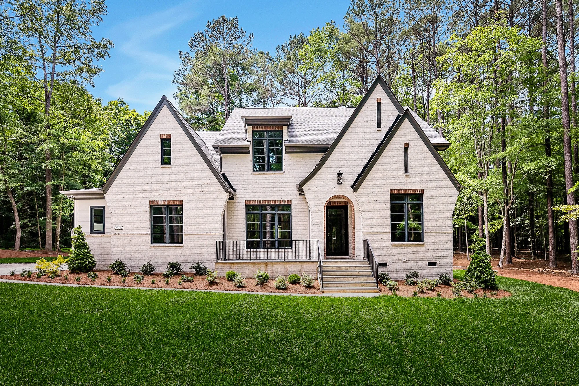 lot 3 photos Sw (3 of 66).jpg